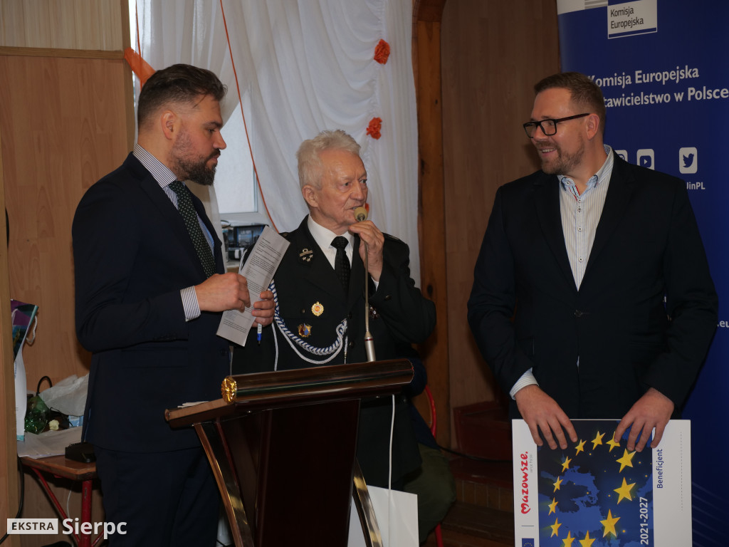 Umowy na nowe samochody dla OSP