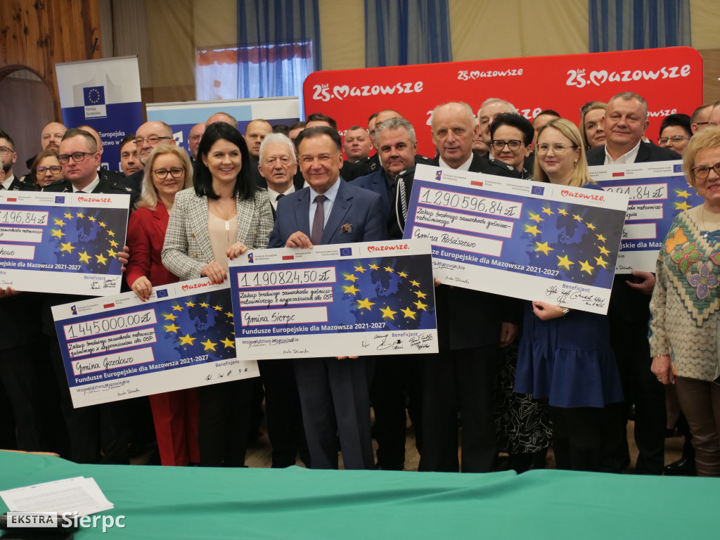 Umowy na nowe samochody dla OSP
