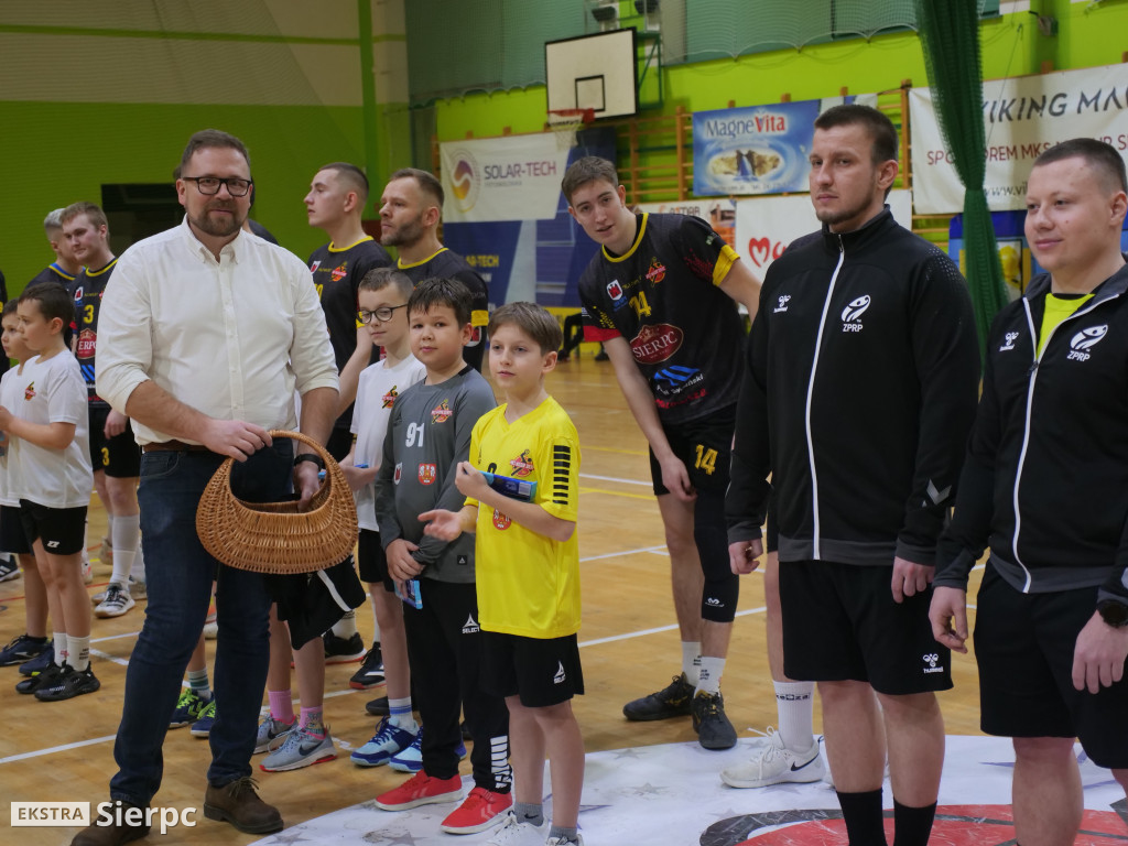 MKS Mazur Sierpc — Orlen Wisła Płock II