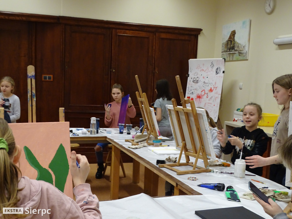Zajęcia plastyczne w CKiSz Sierpc