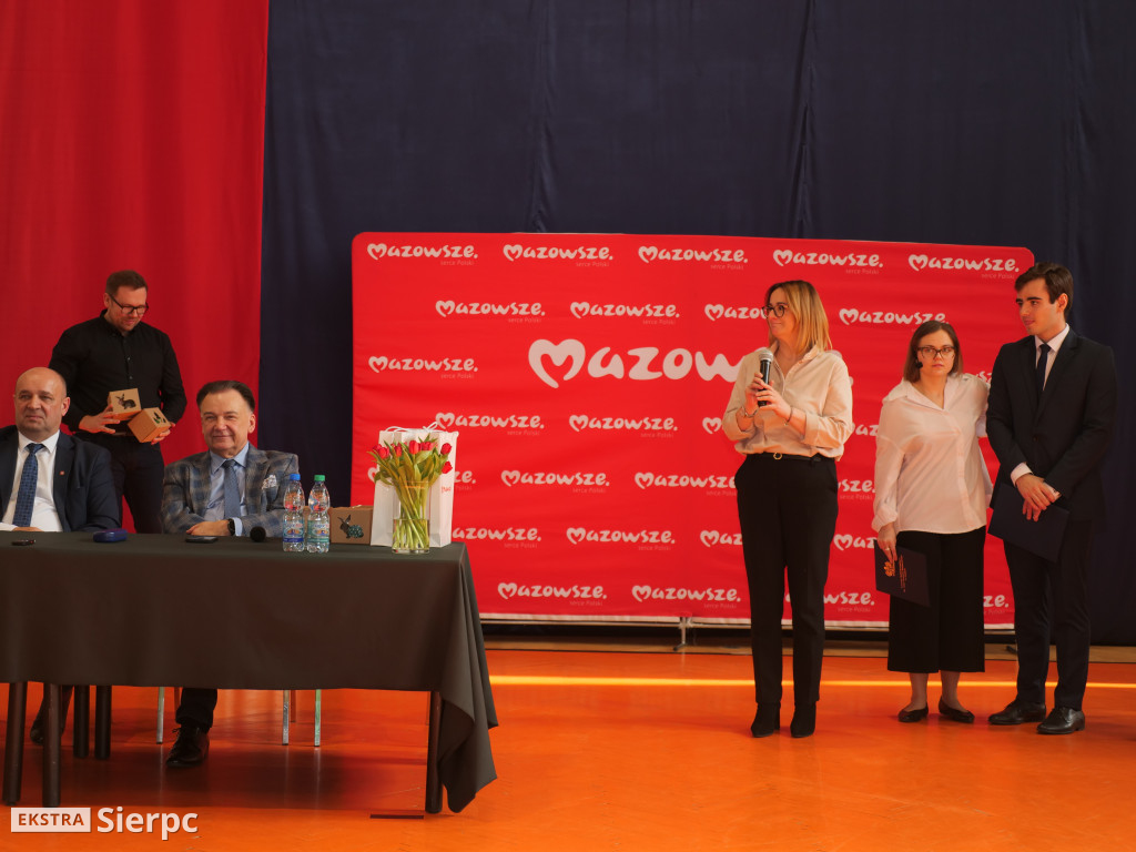Debata o samorządności