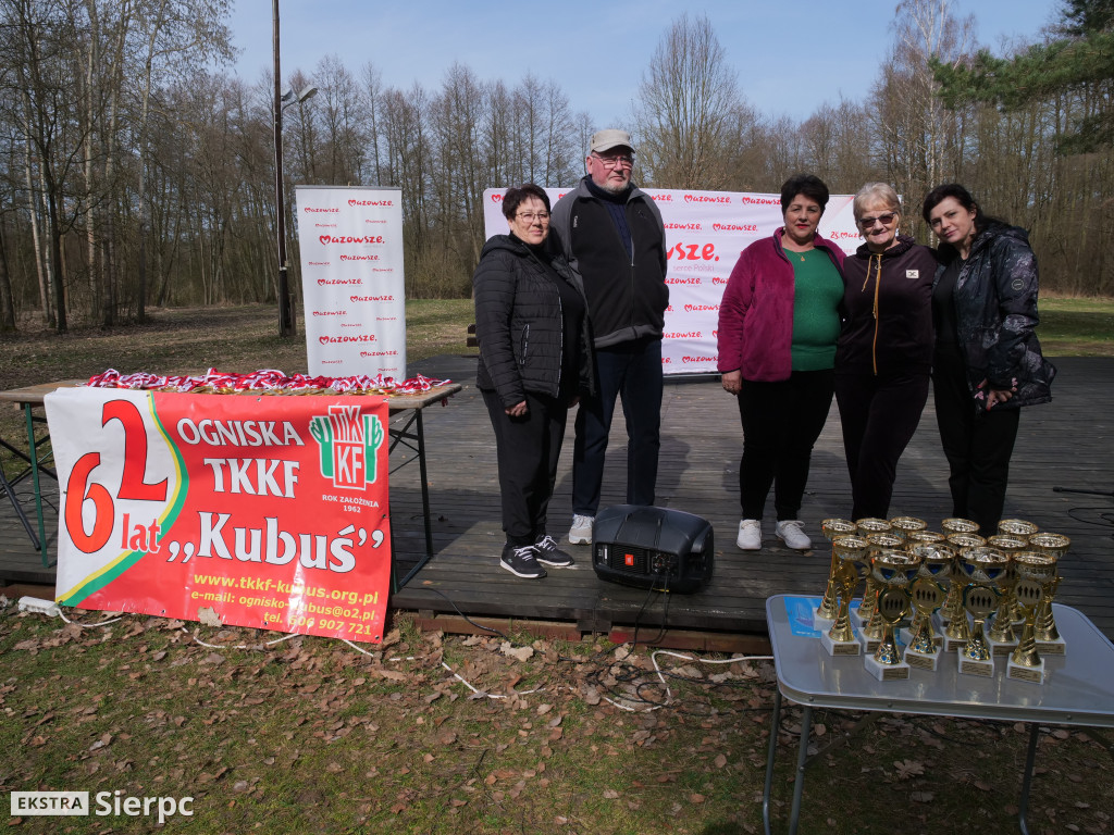 Wiosenny Marsz Nordic Walking po skansenie