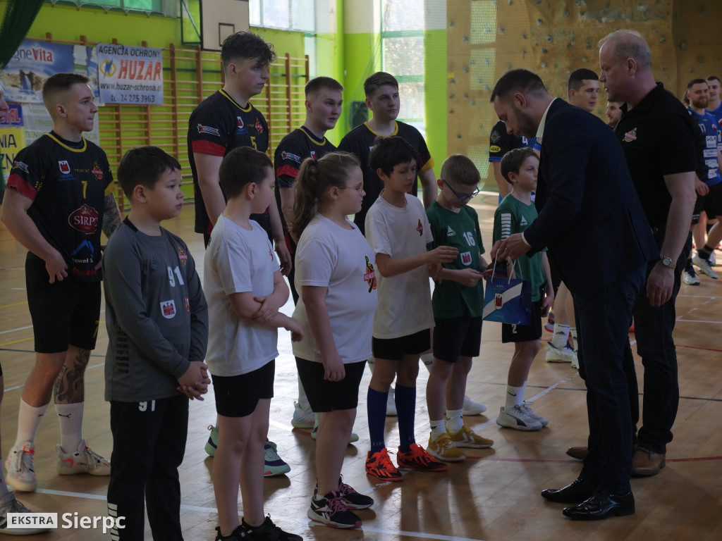 MKS Mazur Sierpc — SSRiR Start Konin