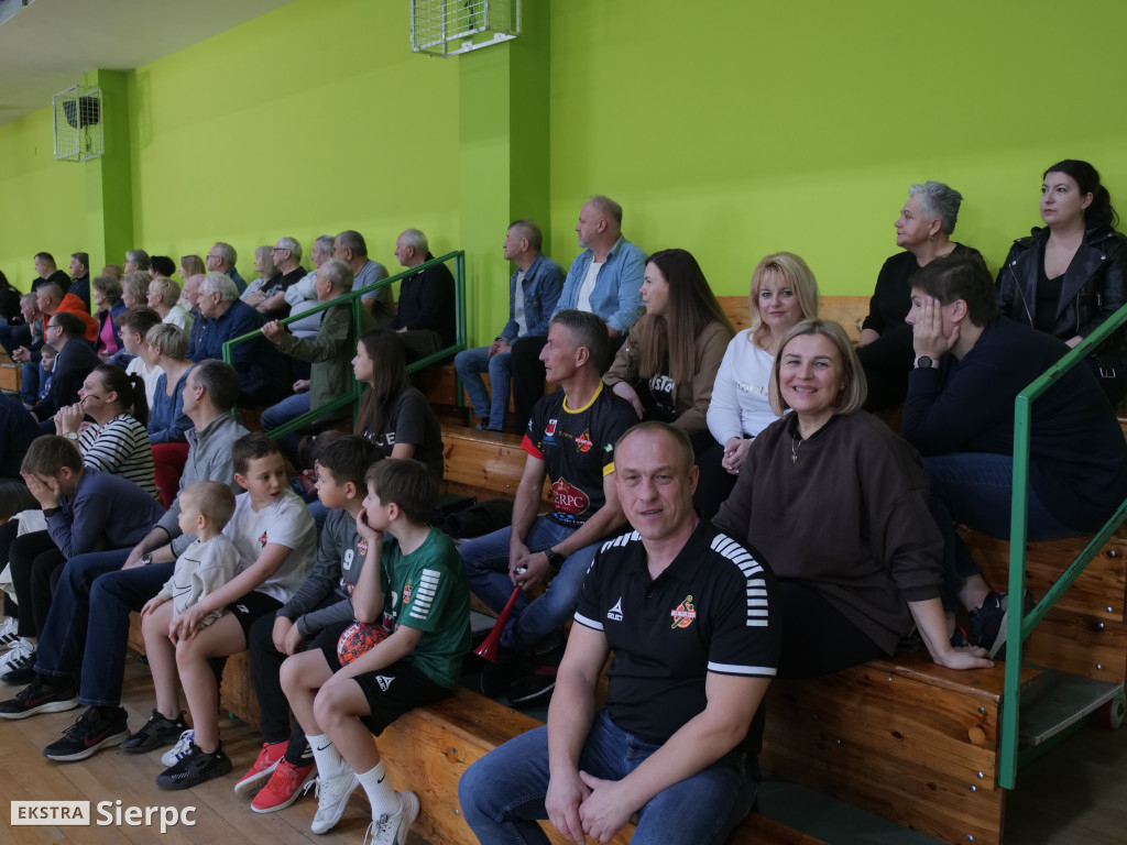 MKS Mazur Sierpc — SSRiR Start Konin
