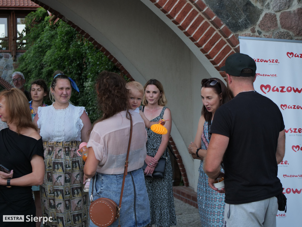 Rozpoczęcie pleneru w skansenie