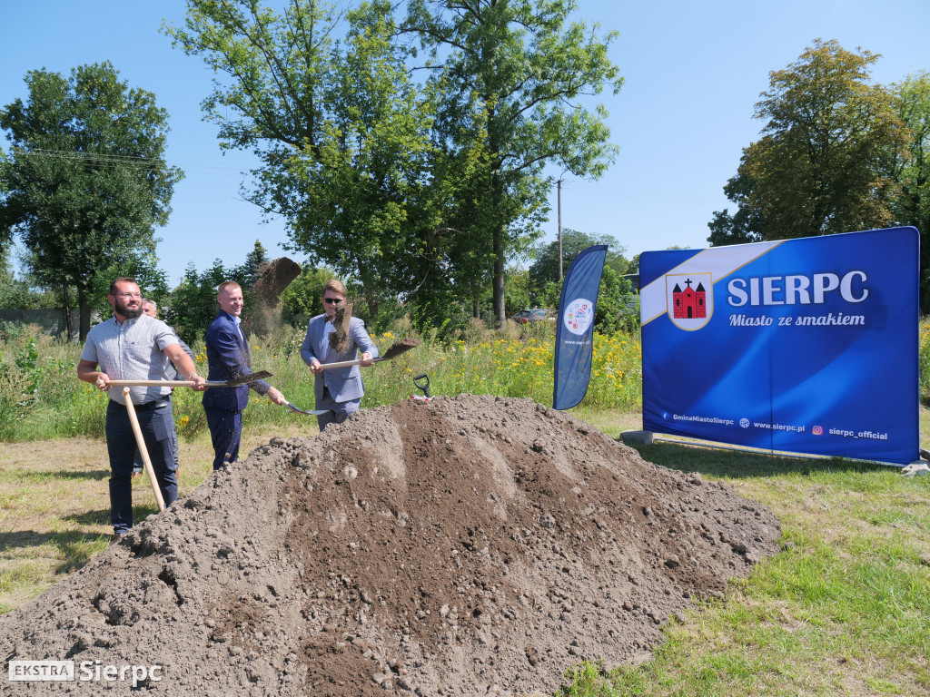 Budowa bloków  przy ulicy Dworcowej