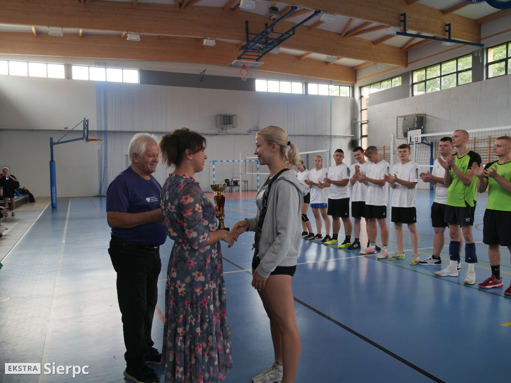 Turniej piłki siatkowej w Studzieńcu