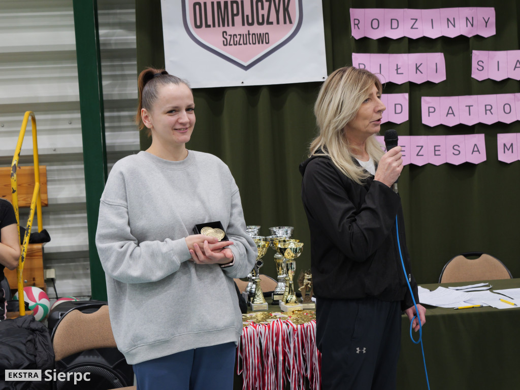 Rodzinny Turniej Piłki Siatkowej w Szczutowie