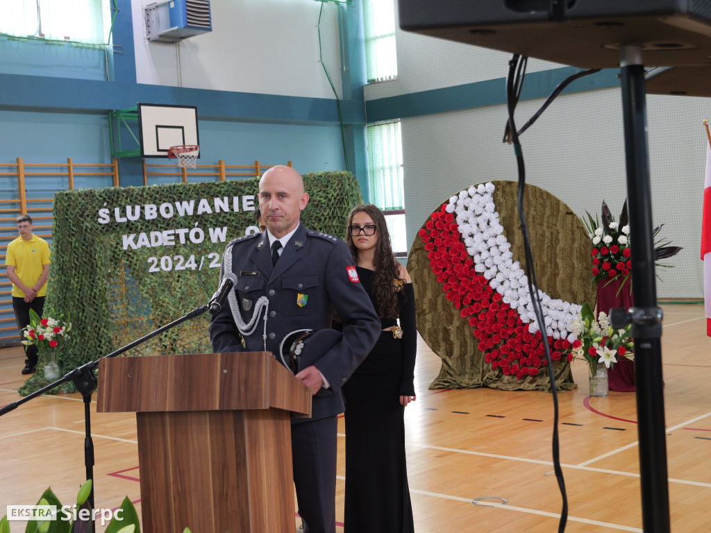 Ślubowanie kadetów w ZSS w Zawidzu Kościelnym