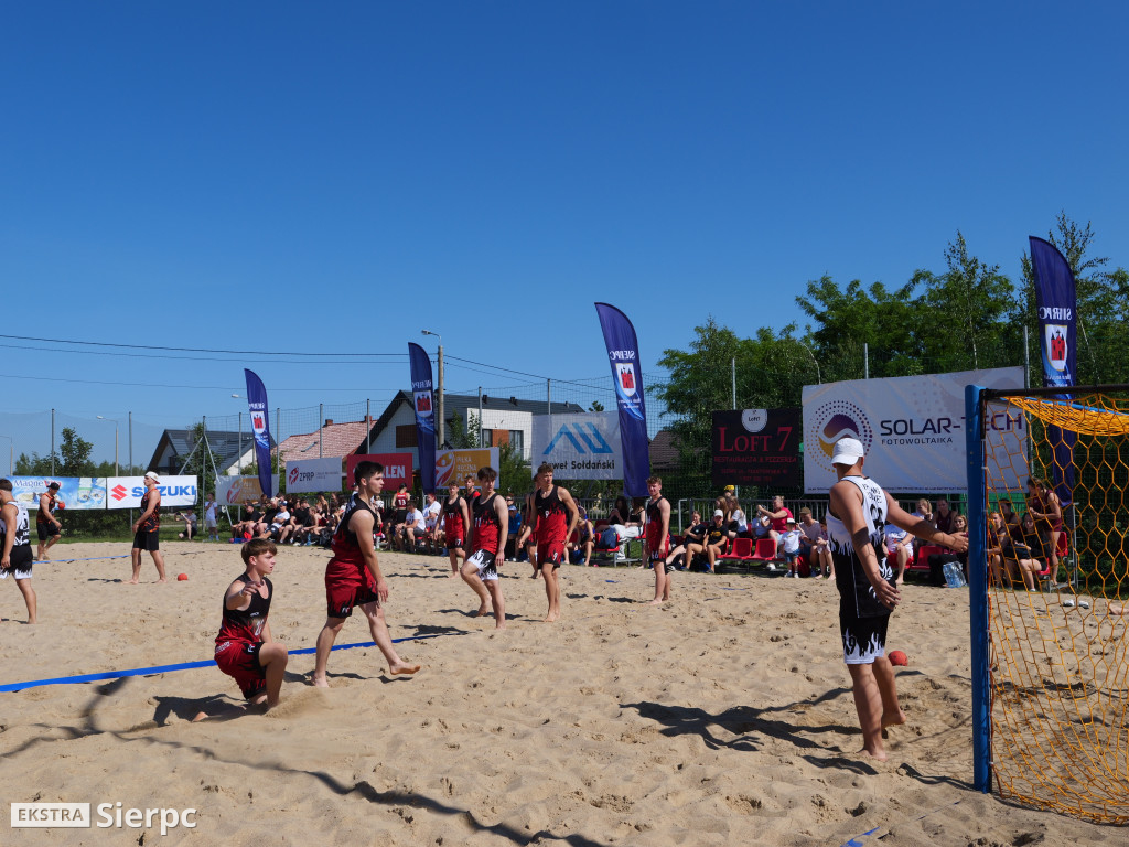 Piłka ręczna plażowa w Sierpcu – I dzień