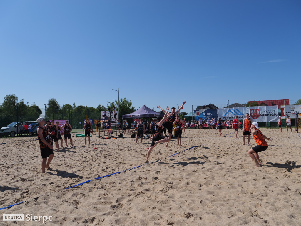 Piłka ręczna plażowa w Sierpcu – I dzień