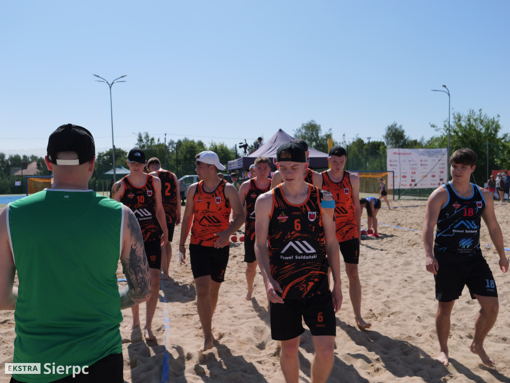 Piłka ręczna plażowa w Sierpcu – I dzień