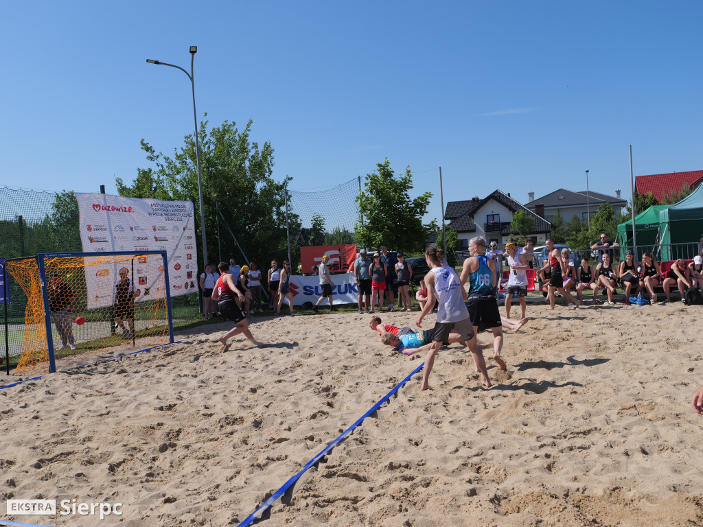 Piłka ręczna plażowa w Sierpcu – I dzień