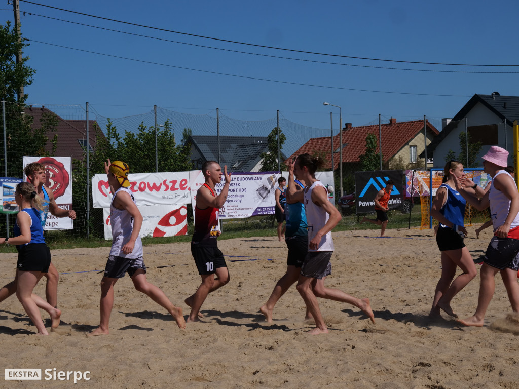 Piłka ręczna plażowa w Sierpcu – I dzień