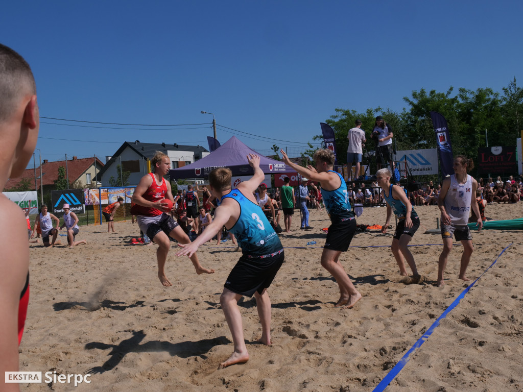 Piłka ręczna plażowa w Sierpcu – I dzień