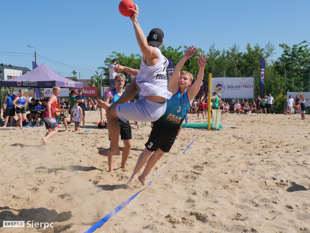Piłka ręczna plażowa w Sierpcu – I dzień