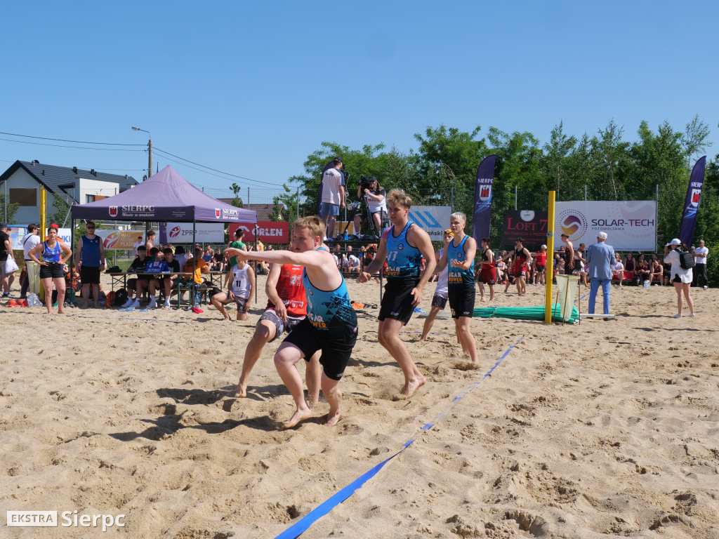 Piłka ręczna plażowa w Sierpcu – I dzień