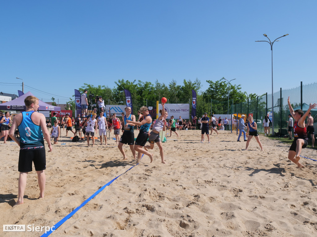 Piłka ręczna plażowa w Sierpcu – I dzień