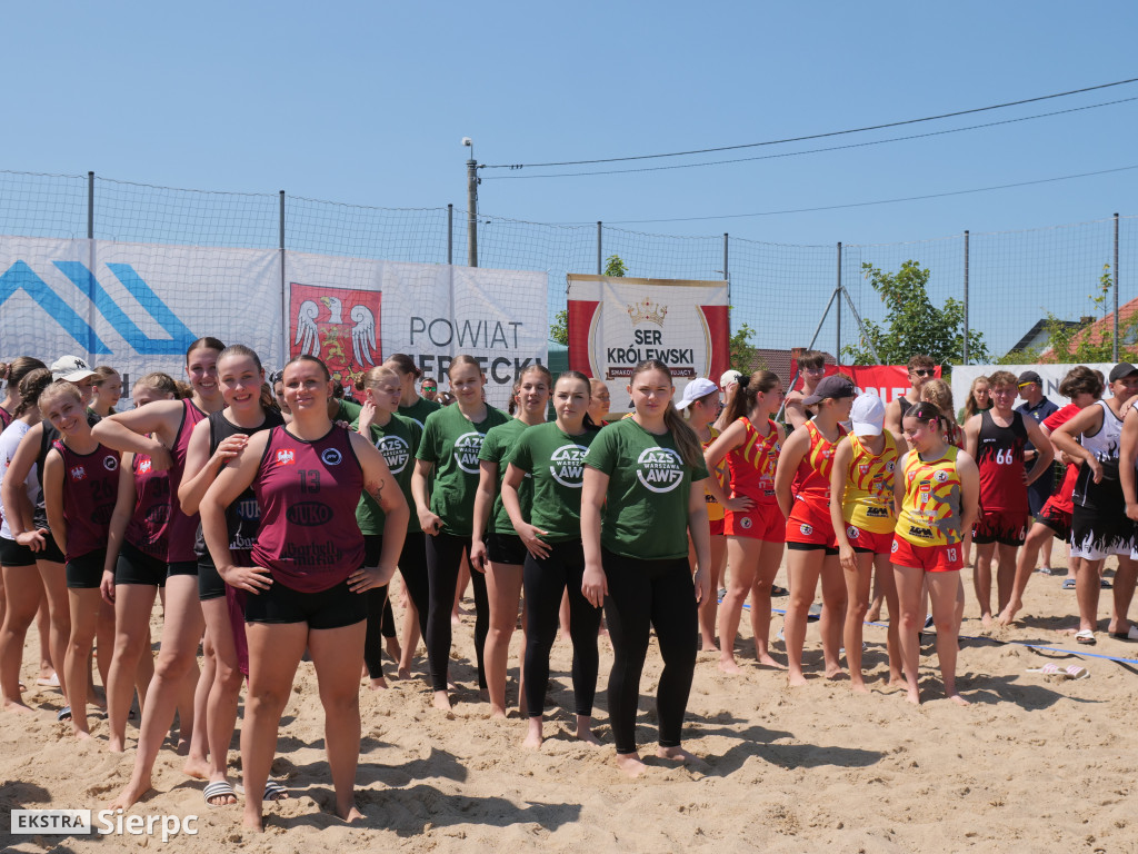 Piłka ręczna plażowa w Sierpcu – I dzień