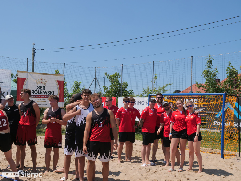 Piłka ręczna plażowa w Sierpcu – I dzień