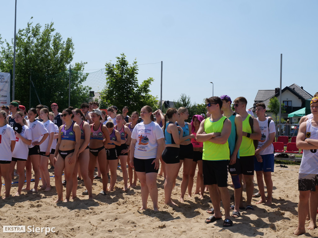 Piłka ręczna plażowa w Sierpcu – I dzień
