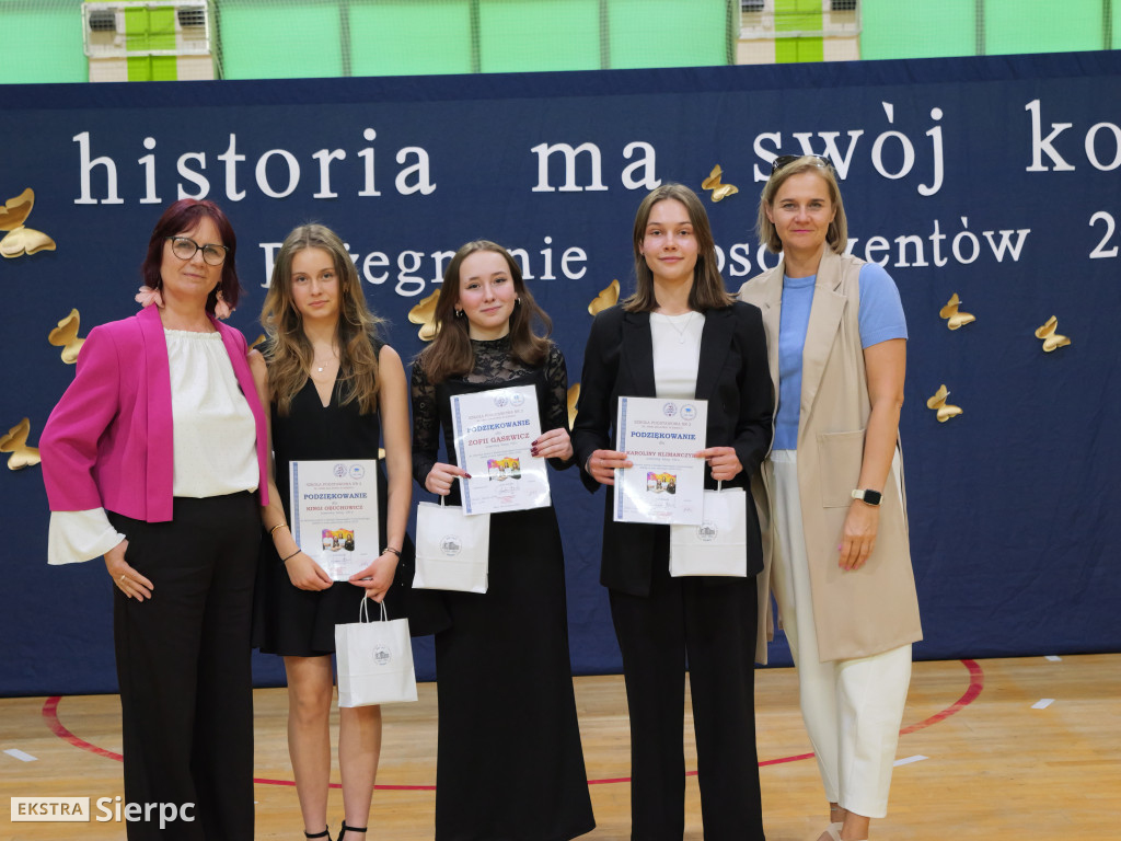 Pożagnanie absolwentów Dwójki