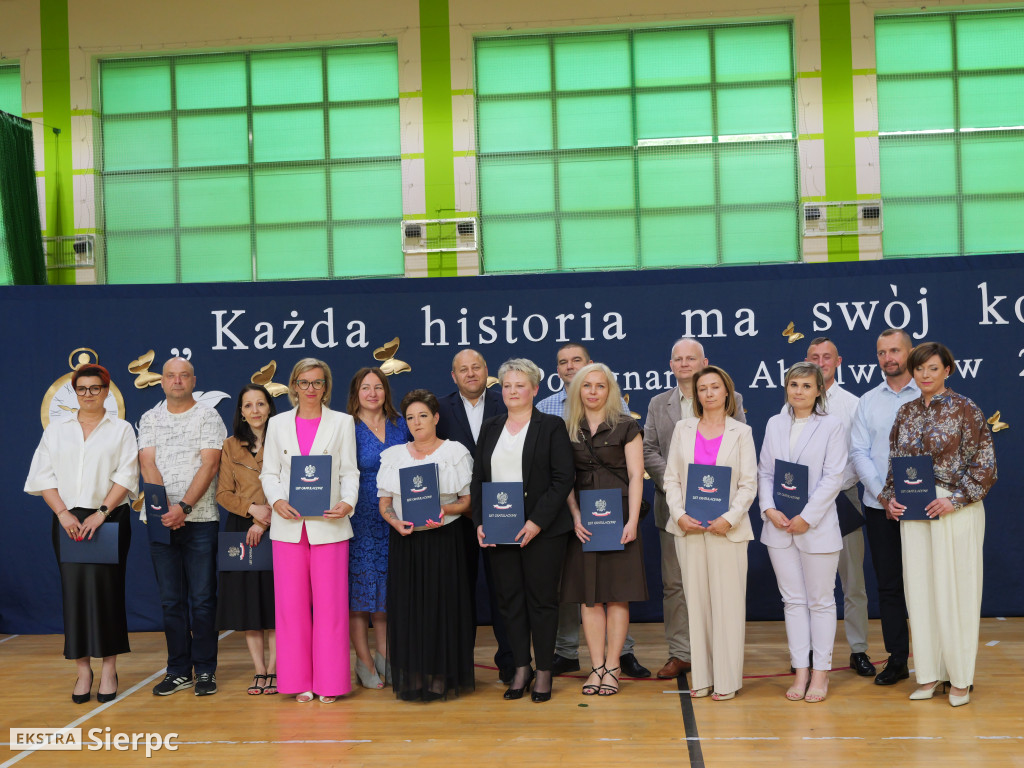Pożagnanie absolwentów Dwójki