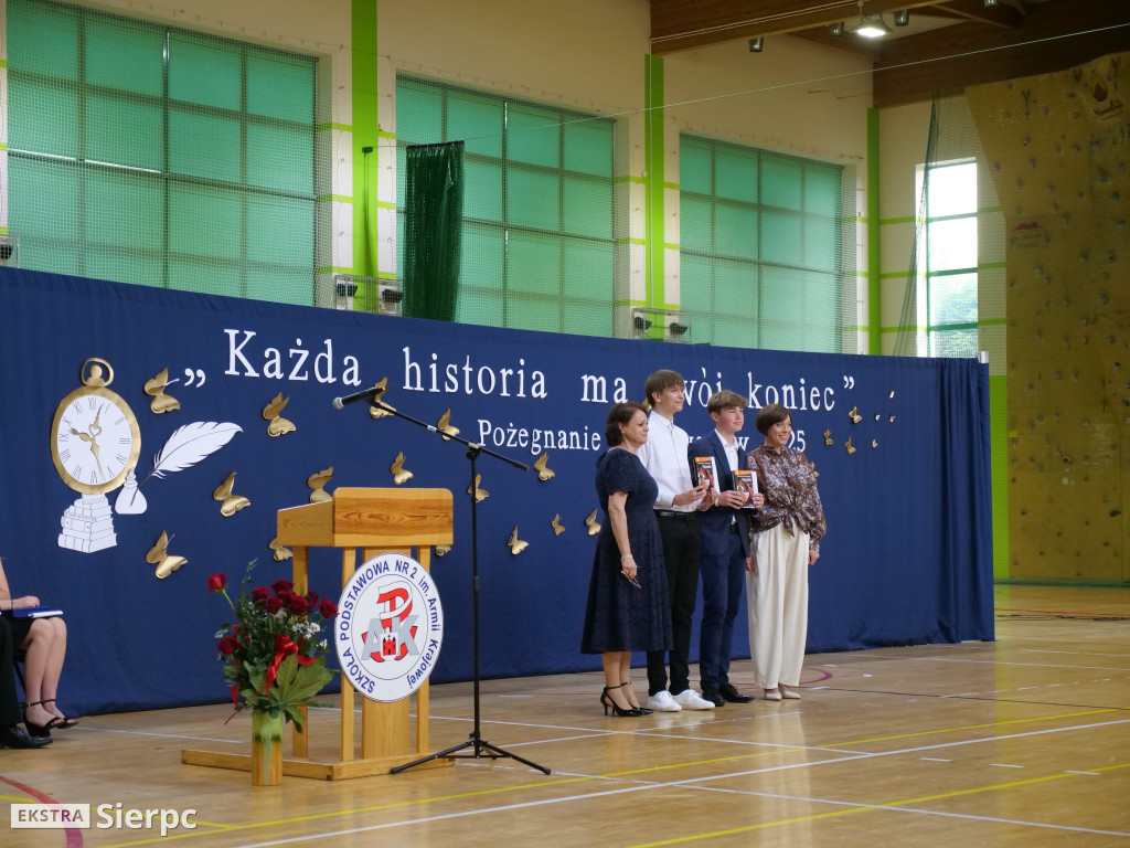 Pożagnanie absolwentów Dwójki