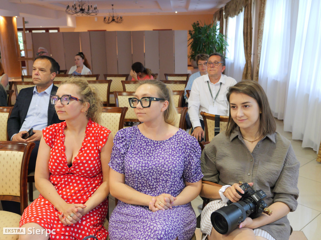 Konferencja w skansenie
