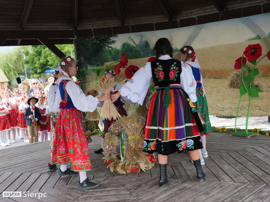 Dożynki w Lelicach