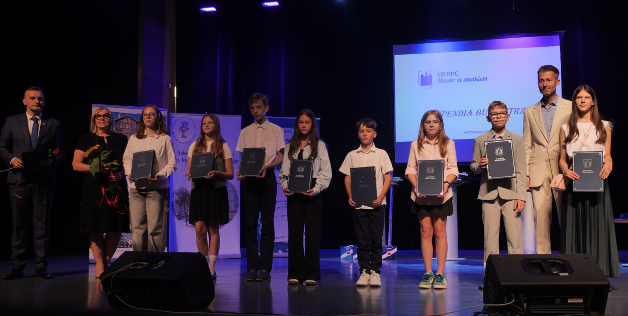 Akty mianowania i nagrody burmistrza w CKiSz
