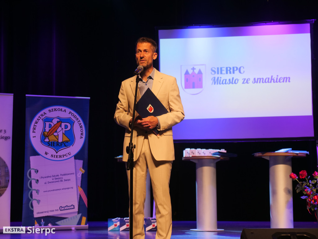 Akty mianowania i nagrody burmistrza w CKiSz