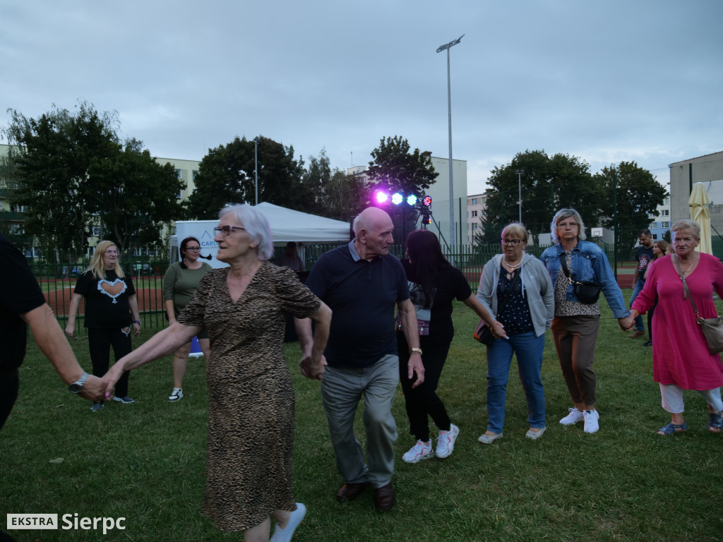 Potańcówka na Osiedlu nr 7