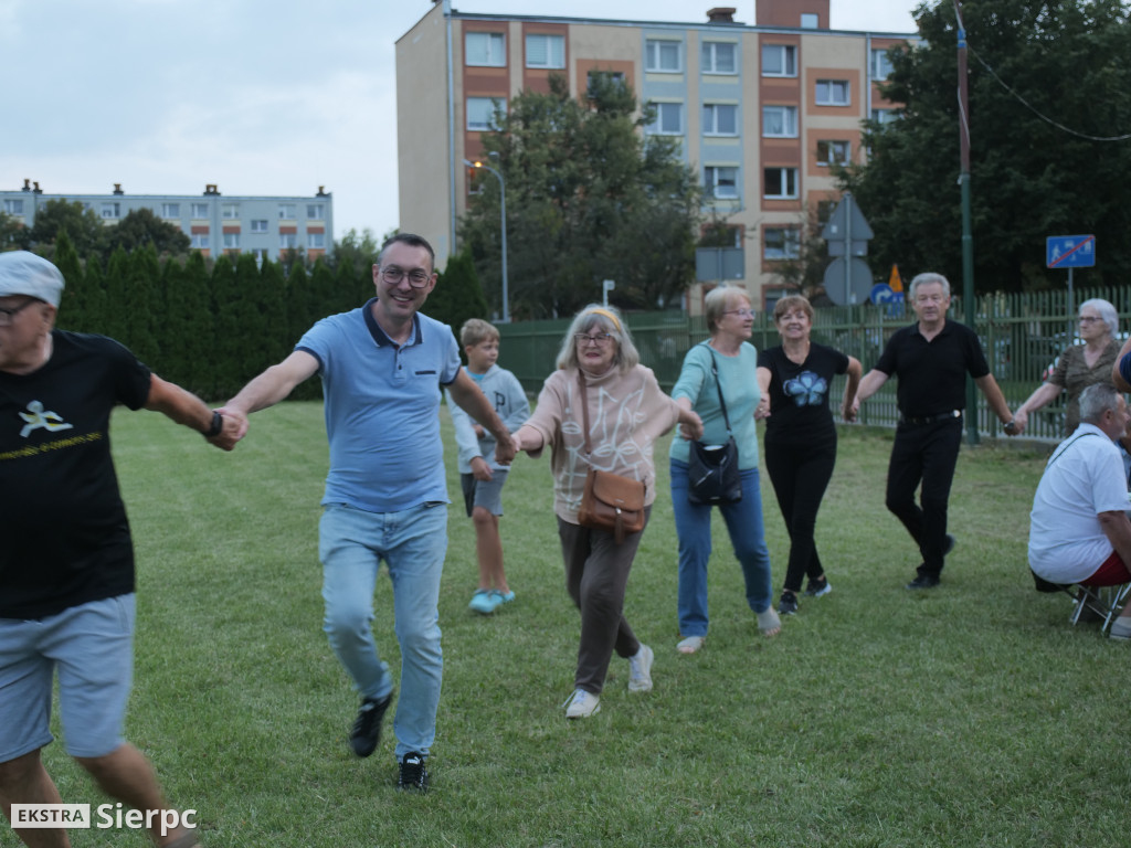 Potańcówka na Osiedlu nr 7