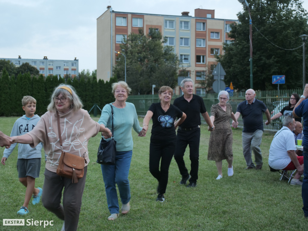 Potańcówka na Osiedlu nr 7