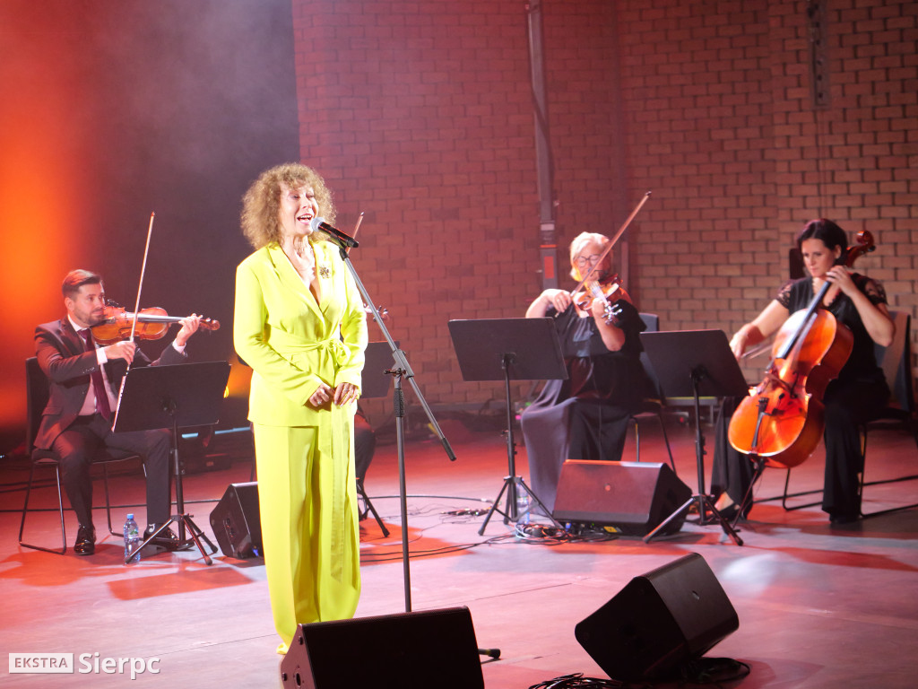  Koncert Alicji Majewskiej i Włodzimierza Korcza