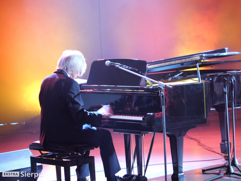  Koncert Alicji Majewskiej i Włodzimierza Korcza