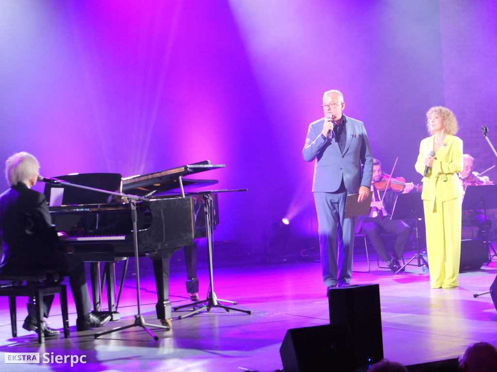  Koncert Alicji Majewskiej i Włodzimierza Korcza