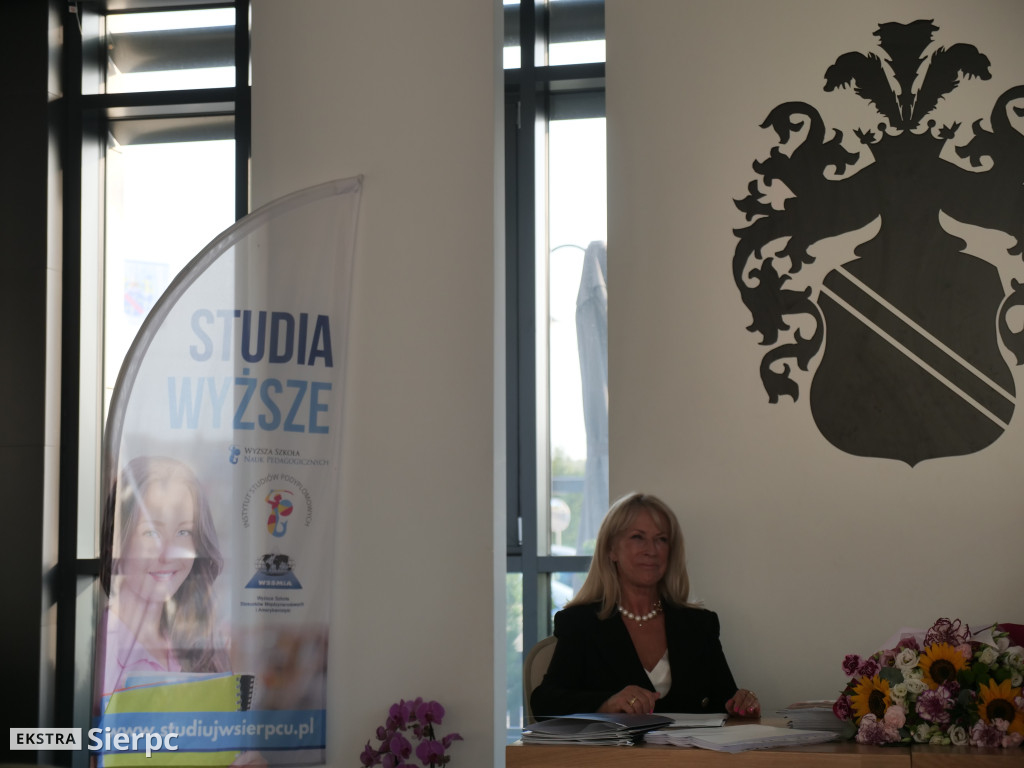 Absolwenci studiów wyższych