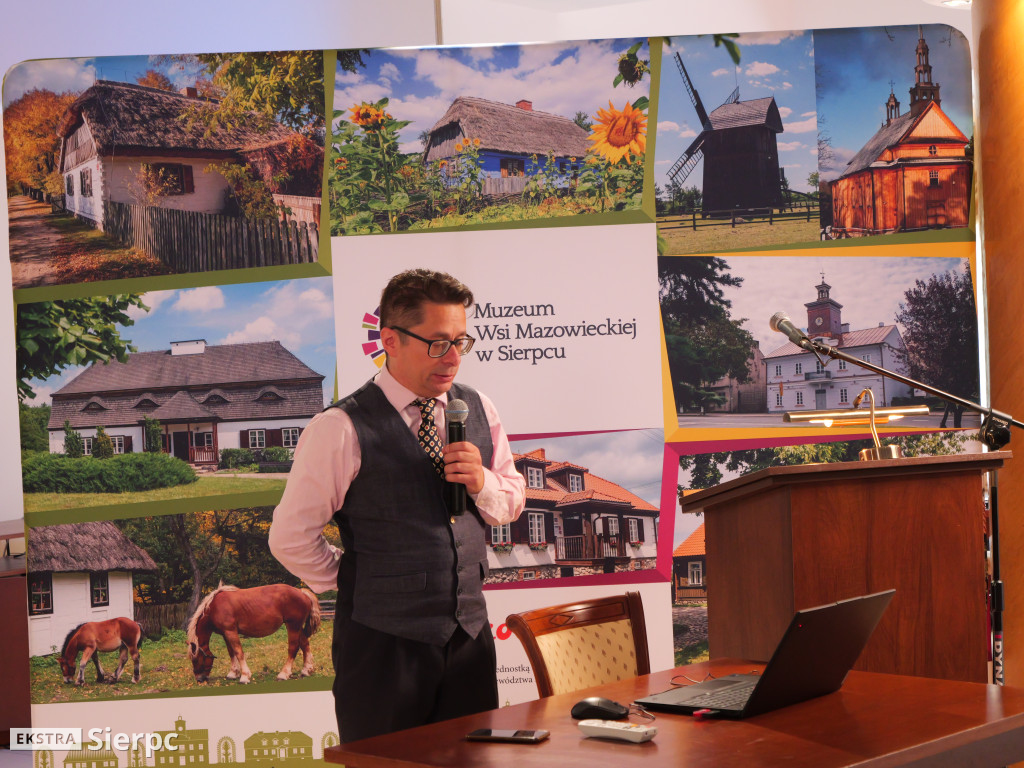 Muzealna konferencja w skasnenie w Sierpcu