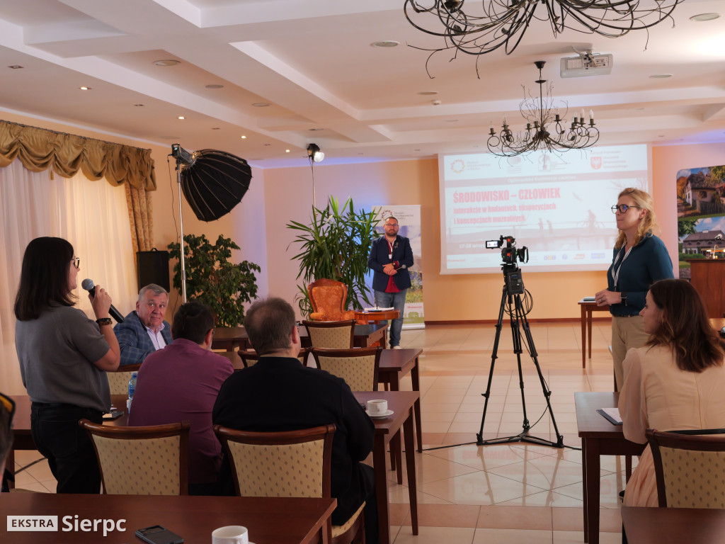 Muzealna konferencja w skasnenie w Sierpcu