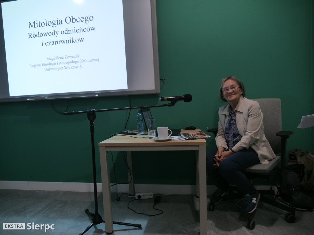 Mitologia obcego. Rodowody odmieńców i czarowników