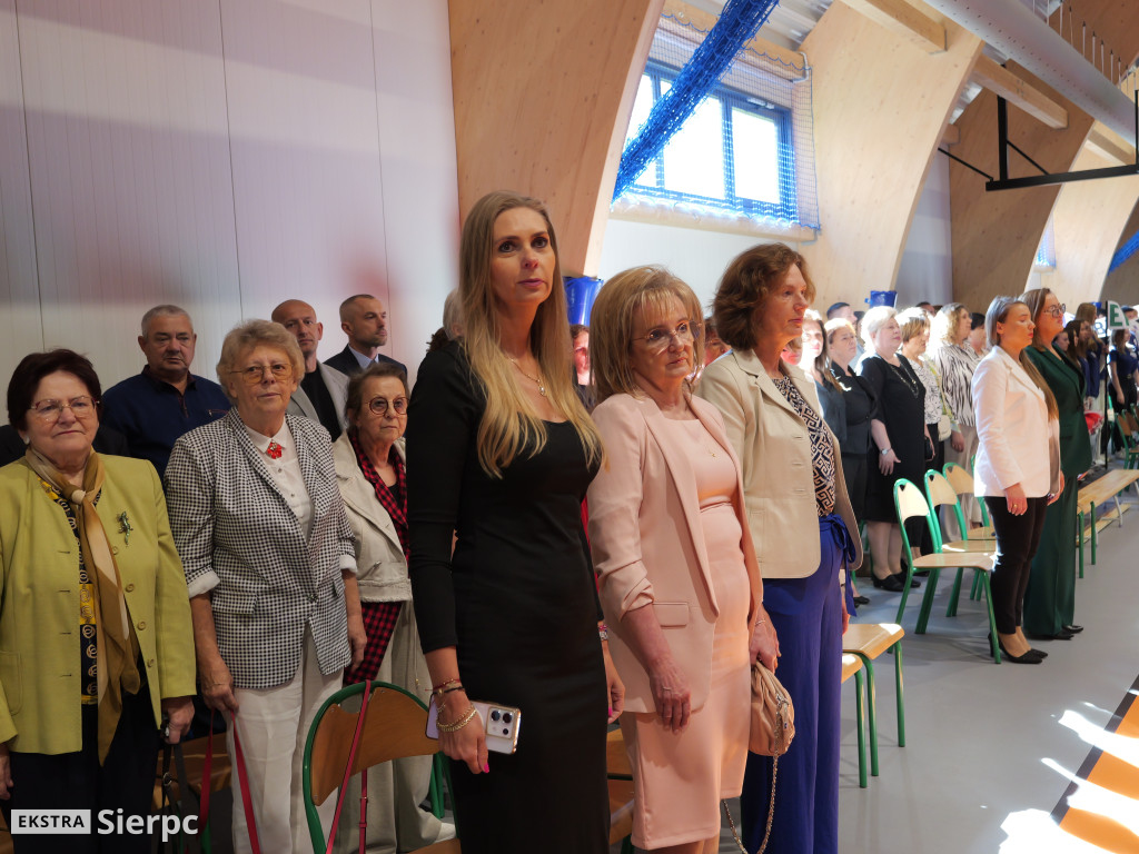 Otwarcie hali w Ekonomiku