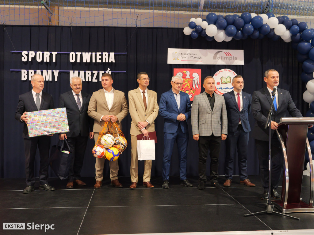 Otwarcie hali w Ekonomiku