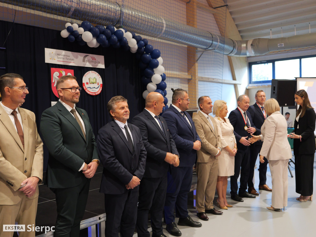 Otwarcie hali w Ekonomiku