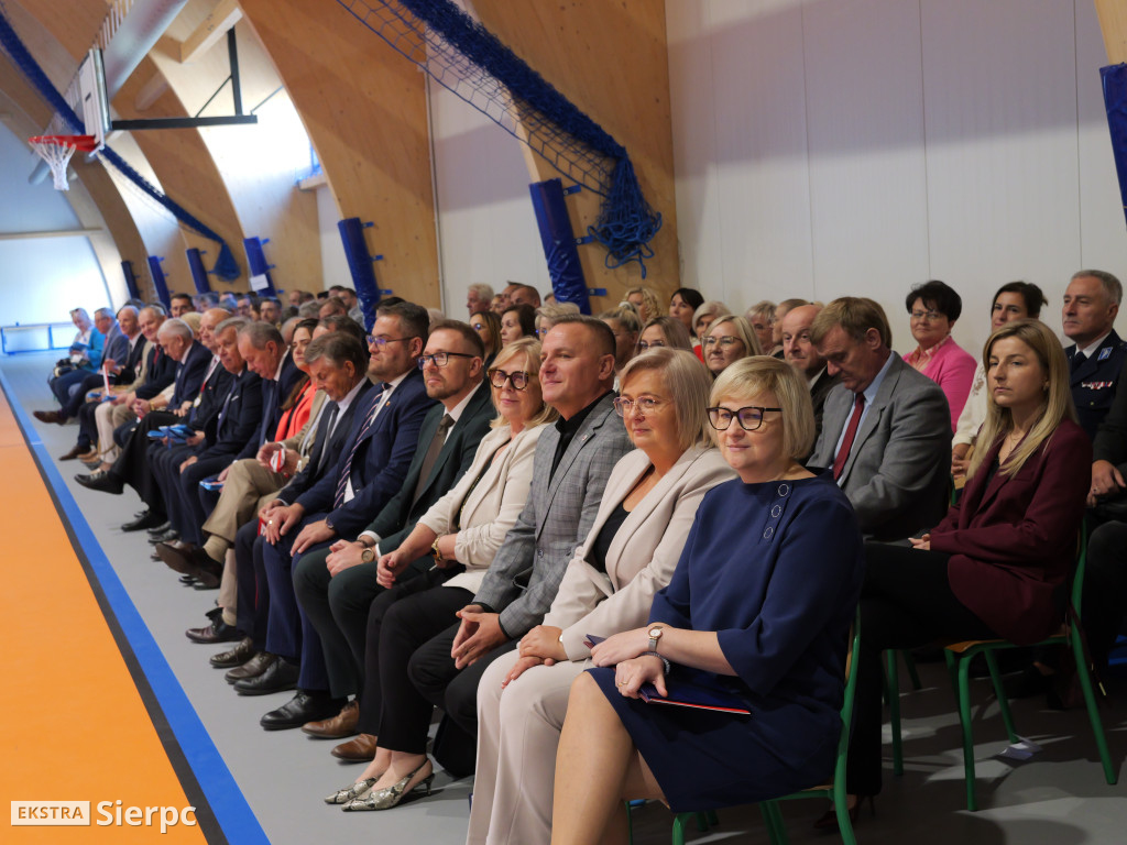 Otwarcie hali w Ekonomiku