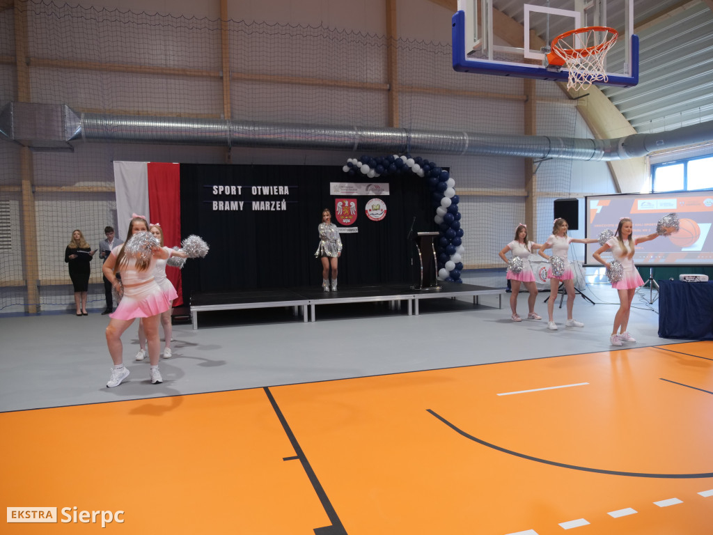 Otwarcie hali w Ekonomiku