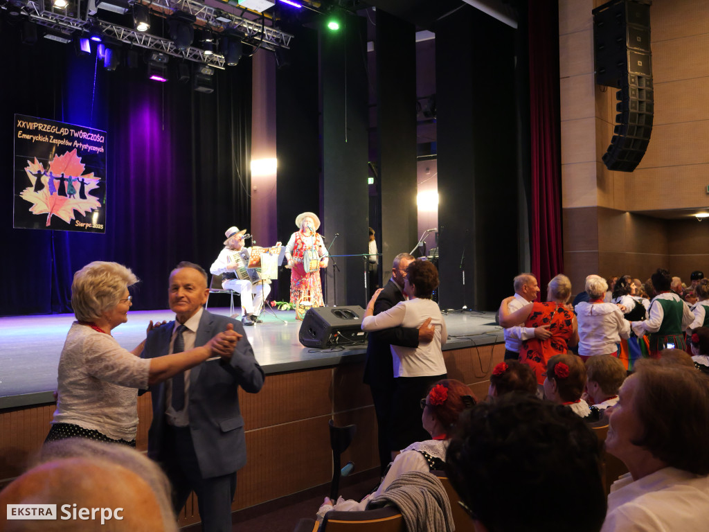Przegląd emeryckich zespołów artystycznych