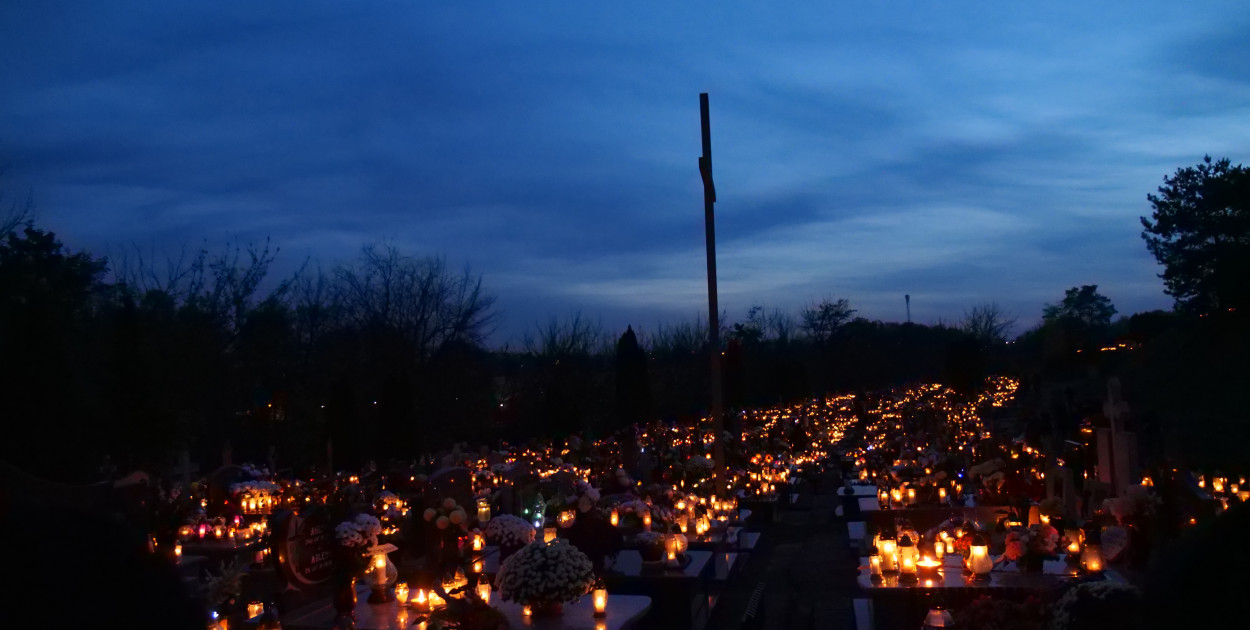 Wszystkich Świętych na sierpeckich cmentarzach
