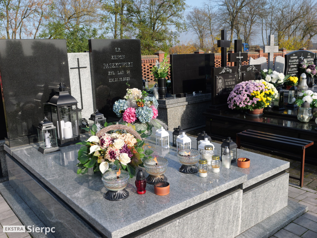 Wszystkich Świętych na sierpeckich cmentarzach